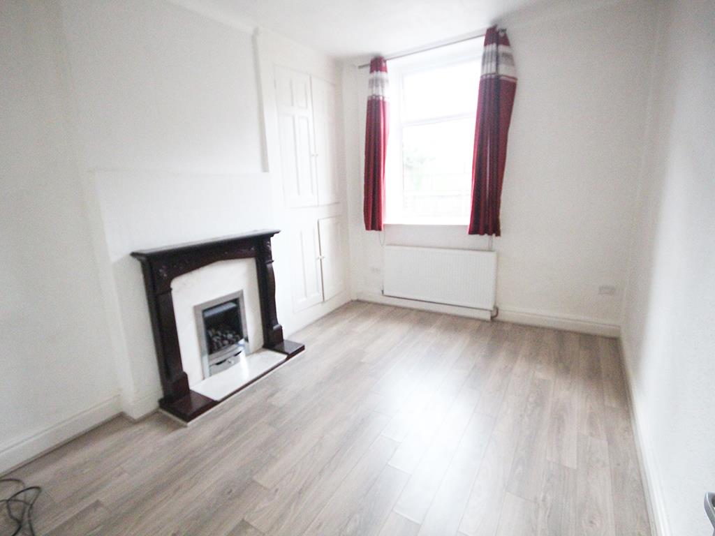 2 bedroom end terrace house To Let in Barnoldswick - IMG_3966.jpg
